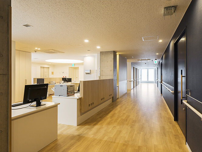 スタッフステーション（2F）